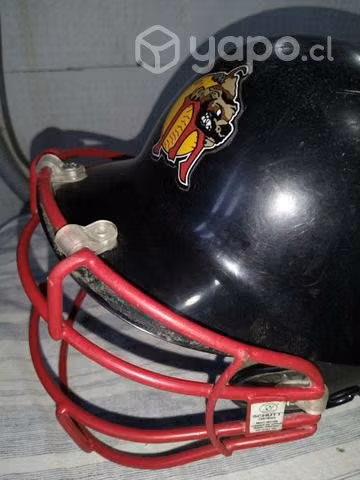 Antiguo casco deportivo de colección vintage retro