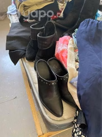 Lote de ropa y calzado - Imagen 2