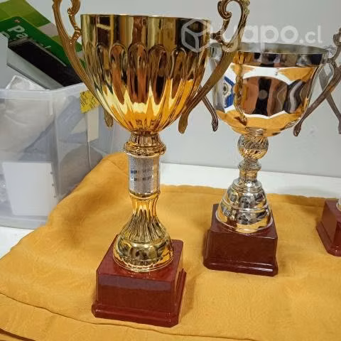 Juego de COPAS trofeos