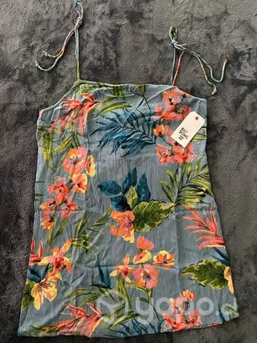Vestido corto flores Billabong