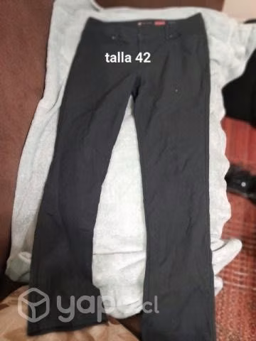 Blazer y pantalón escolar