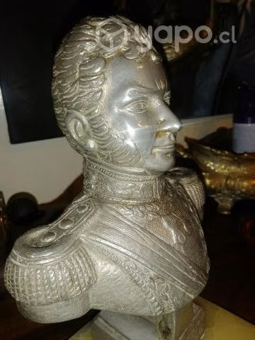 Busto de Bernardo ohiggins de bronce, pesa 5kg