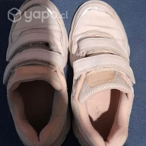 Zapatilla Court74 Blanca N° 32 Usadas