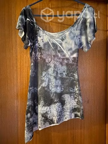 Polera asimétrica-escote redondo T S