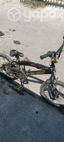 Bicicleta BMX