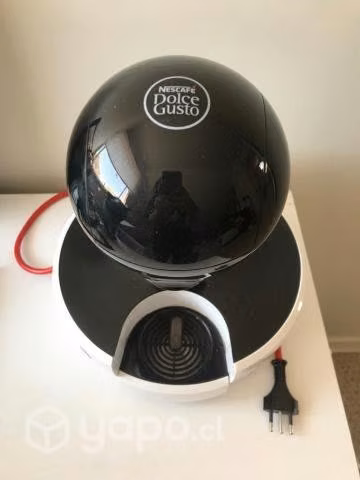 Cafetera nescafé dolce gusto drop blanca