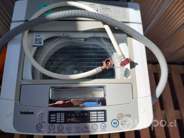 Lavadora LG TURBO DRUM - Imagen 3