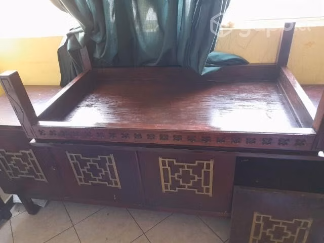 Mueble grande y pesado