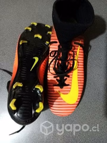 Zapato de fútbol