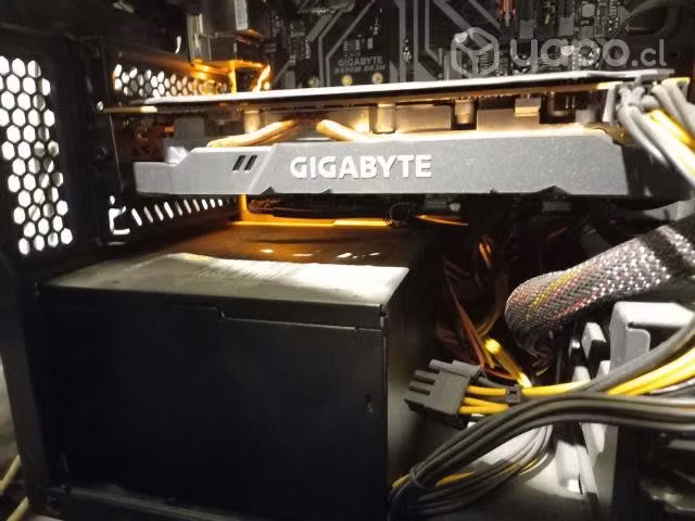 Rx 5600 xt gigabyte windforce 6g - Imagen 2