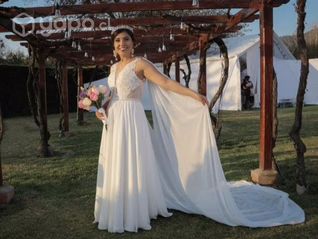 Vestido de novia (modelo francés) + alitas