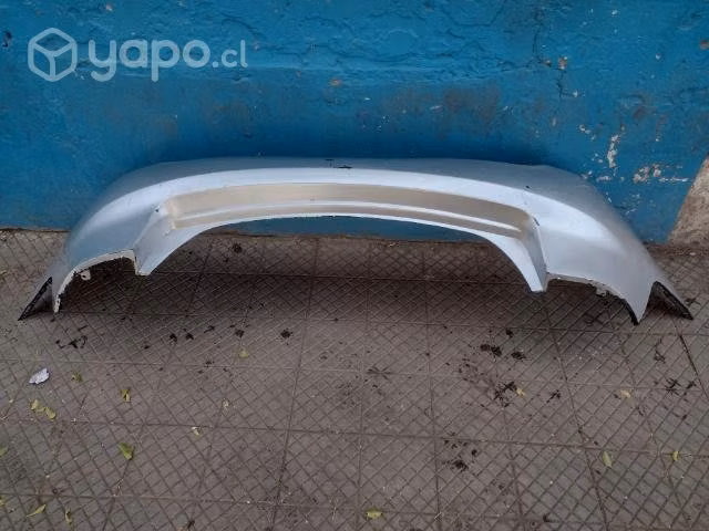 Parachoque trasero Kia Cerato 2011-2012