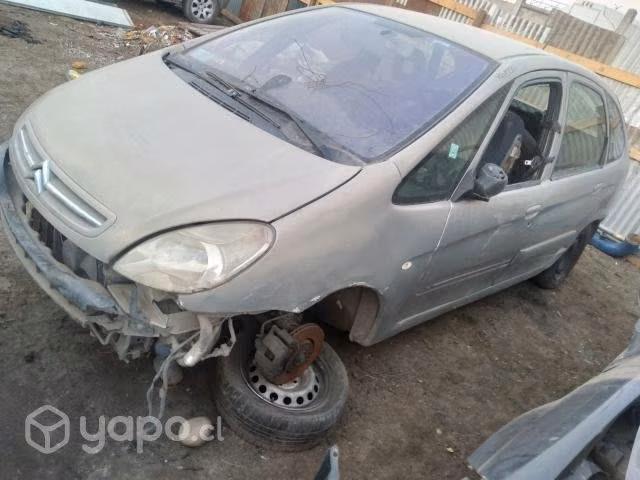 Yugo eje trasero citroen xsara picasso