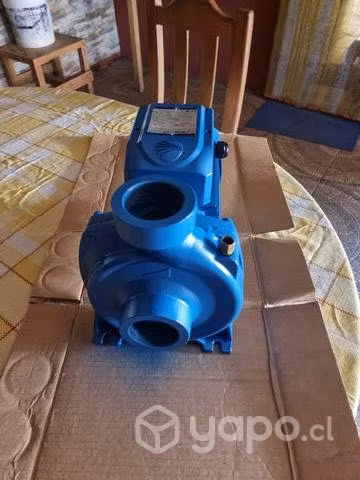 Bomba marca "petrollo" de 1,5 hp llegar instalar