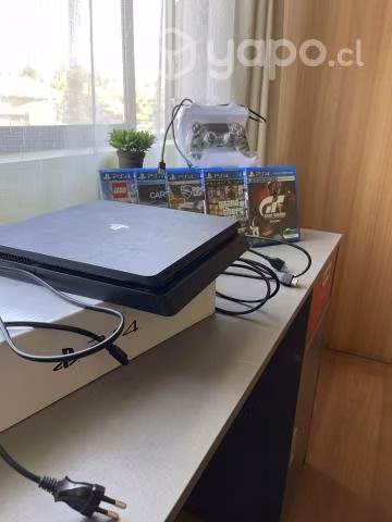 PlayStation 4 Slim 1 TB + 5 Juegos + Control