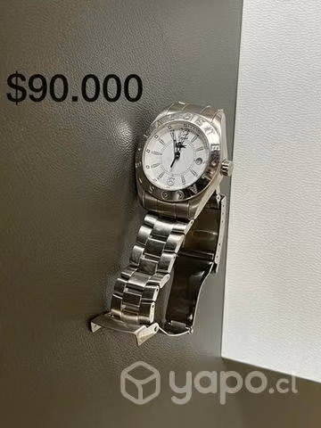 Reloj marca Diésel, Lacoste y hugo boss