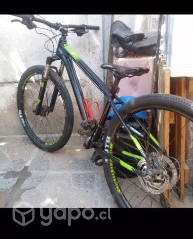 Cannondale Rockhopper