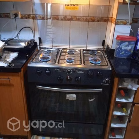 Cocina en excelente estado, marca sindelen