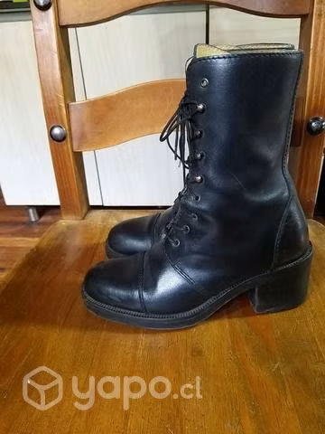 Botines de Cuero Benetton - Imagen 2