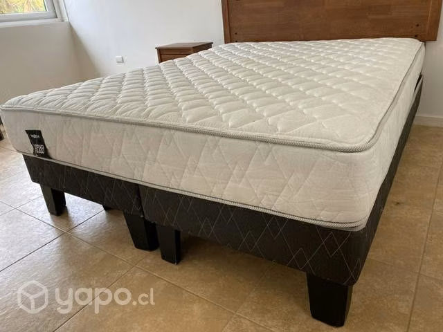 Cama 2 plazas +2 veladores - Imagen 2
