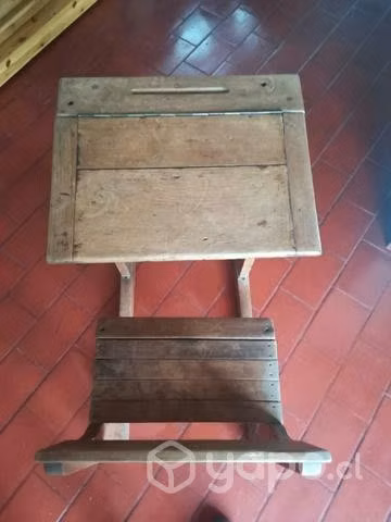 Pupitre antiguo.