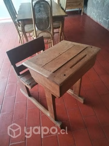 Pupitre antiguo.