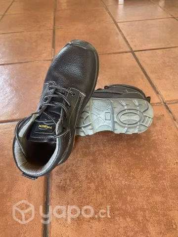 Zapato de trabajo