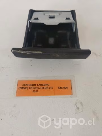 Cenicero Tablero (TH085) Toyota Hilux 2.5 2012