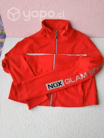 Chaqueta deportiva mujer rojo marca NGX - Imagen 4