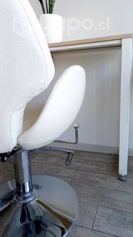 Sillón peluquería + mueble tocador