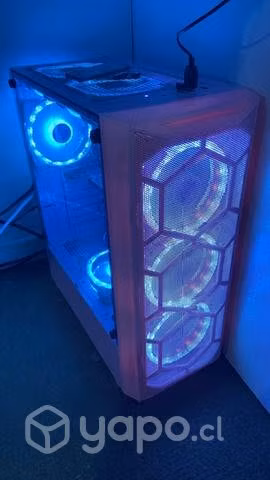 Pc gamer, rosa, semi nuevo, alto rendimiento