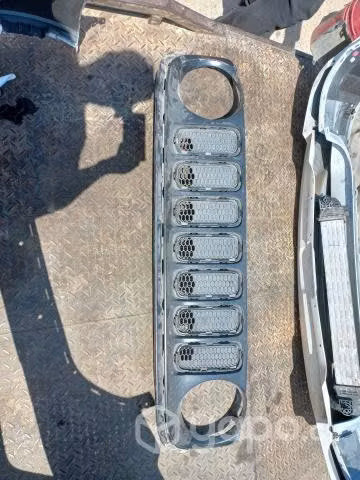 Máscara Jeep Renegade ORIGINAL