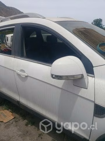 Puerta chevrolet captiva 2.0 año 2008