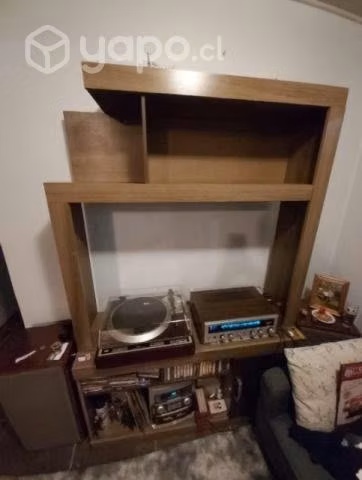 Muebles y otros