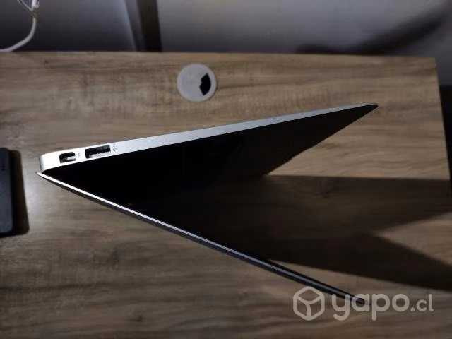 MacBook Air early 2015