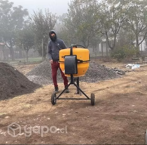 Placa, trompo, patapata, cango, sonda, regla vibradora, helicóptero, corta pavimento