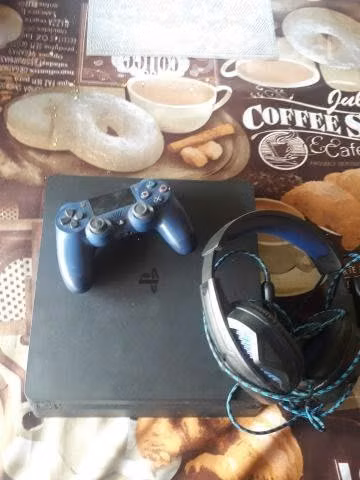 PlayStation 4