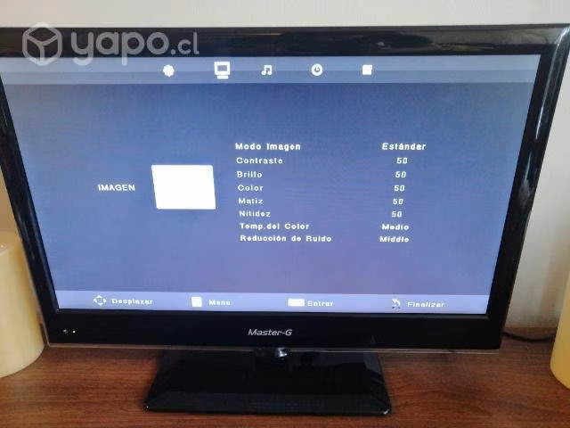 televisor pequeño con soporte