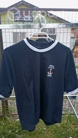 Poleras nuevas colegio Arturo Prat - Imagen 3