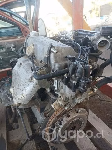 Motor Chery arrizo 3 (tapa de válvulas rota)