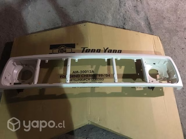 Frontal Jeep Cherokee 2.5 4..