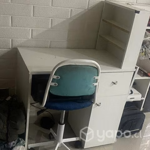 Mesa manicurista con silla