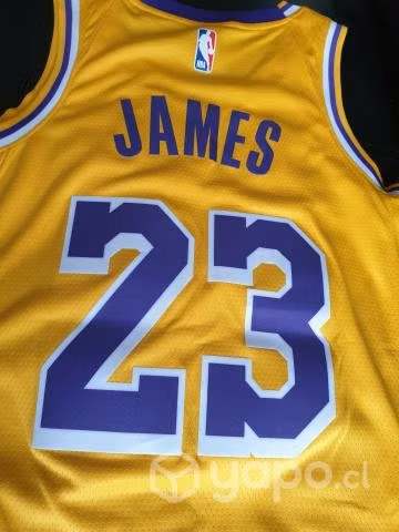 Camisera basquet lakers nueva