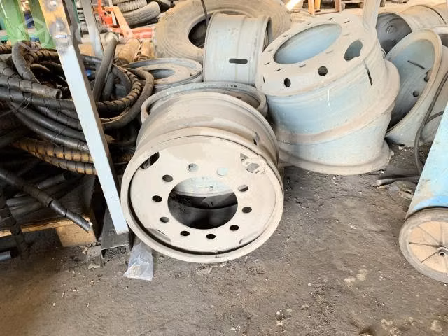 Llantas Ural UNIMOG aro 20 - Imagen 2
