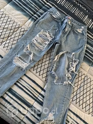 Jeans talla 42 horma chica, es más un 40 - Imagen 2