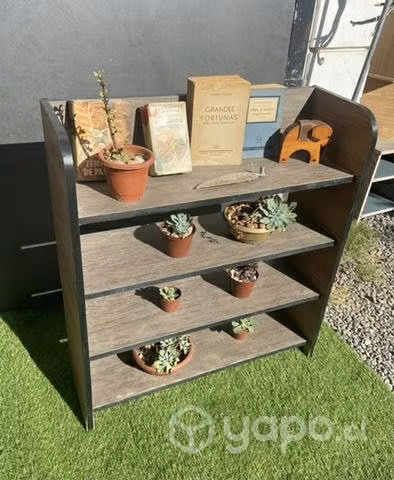 Mueble con repisas - Imagen 3