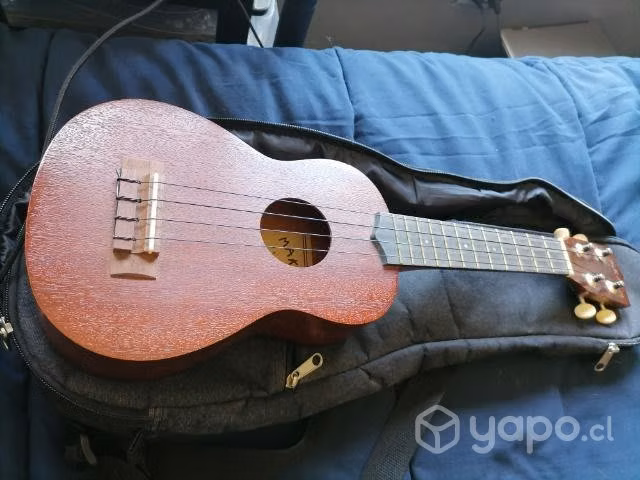 Ukelele makala impecable
