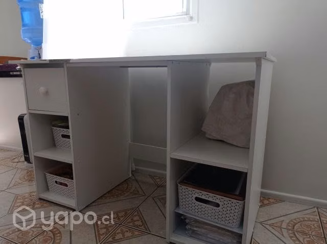 Mueble tipo escritorio