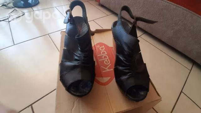 zapatos de cuero