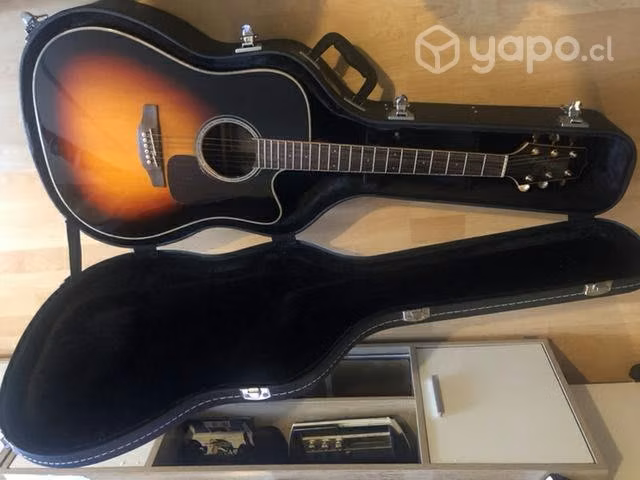 Guitarra electroacústica Takamine